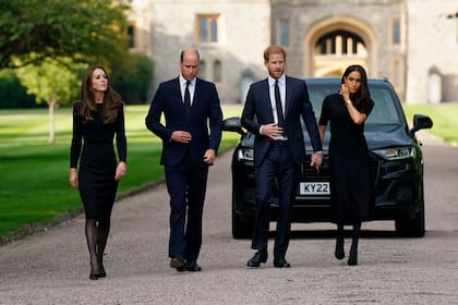 Kate, Guillermo, Harry y Meghan durante los funerales de la reina Isabel II