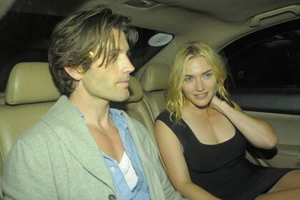 Kate junto a Louis Dowler