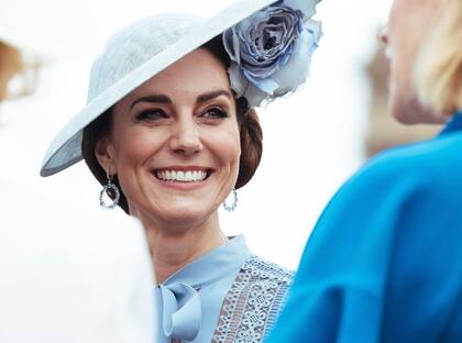 Kate Middleton informó que tiene cáncer y que se está tratando con quimioterapia