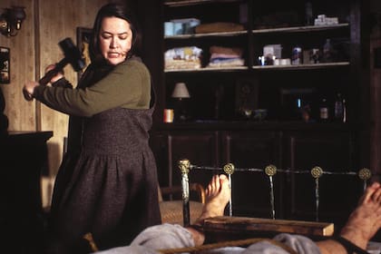 Por la escena del martillo hubo muchos actores que no aceptaron formar parte de Misery, aunque después del éxito del film lo lamentaron