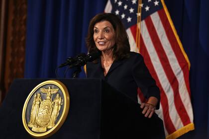 Kathy Hochul analiza la posibilidad de reducir las tarifas de congestionamiento en Manhattan