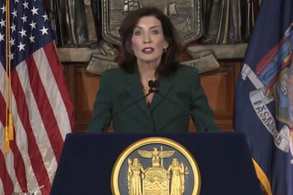 Kathy Hochul anunció una nueva ley en Nueva York: cuándo entra en vigor y de qué trata