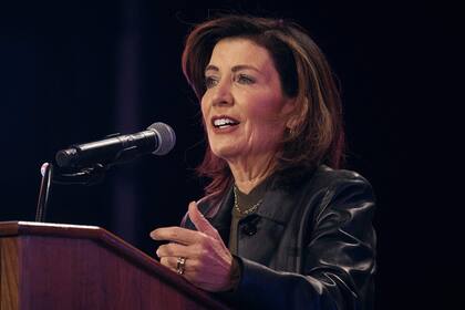 Kathy Hochul destacó en un comunicado la importancia del aeropuerto para el norte de Nueva York