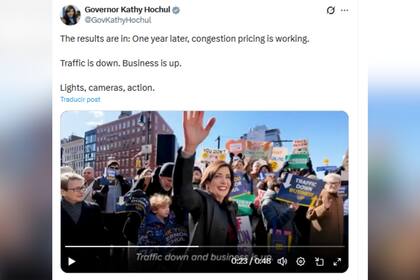 Kathy Hochul destacó los resultados de la tarifa por congestión en un año