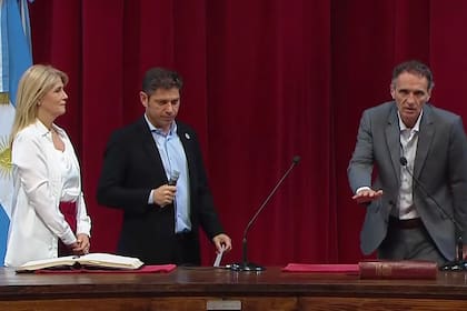 Katopodis cuando juró en el gabinete de Kicillof. Pasó de las filas del albertismo al axelismo