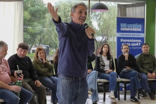 Katopodis cruzó a Sturzenegger por el desfinanciamiento a la obra pública
