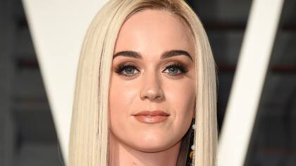 Katy Perry se despidió de su melena