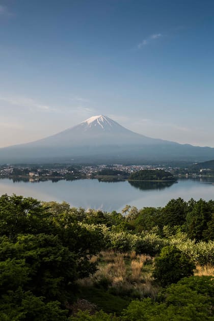 Kawaguchiko es un pueblito al pie del icónico monte Fuji, de 3.776 msnm, muy cerca de Tokio. 