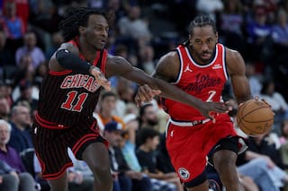 Kawhi Leonard anota 28 puntos en la victoria 119-108 de los Clippers sobre los Bulls