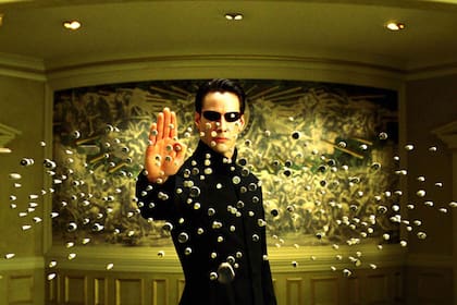 Keanu Reeves en el comienzo de la saga Matrix