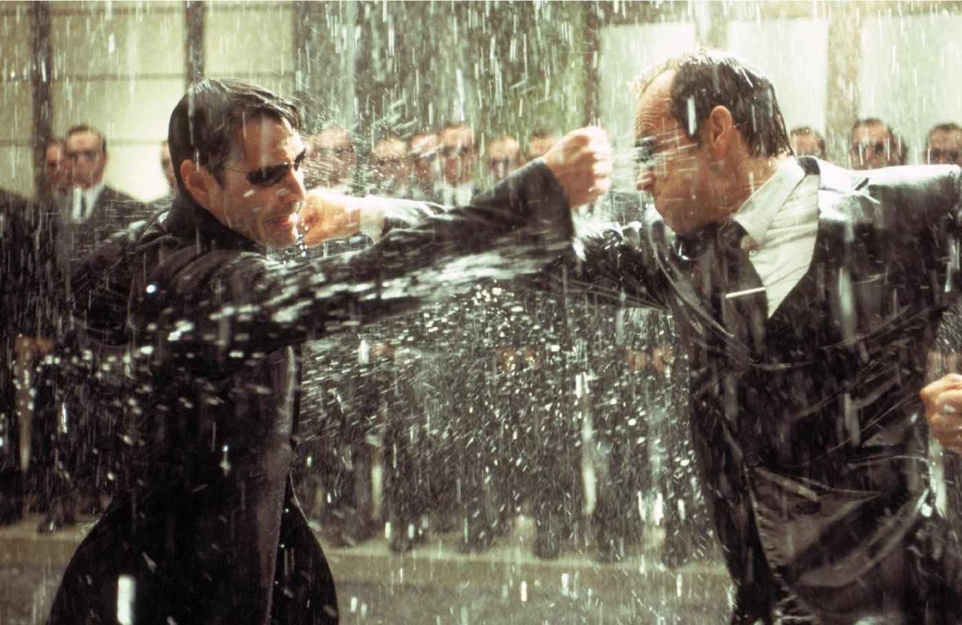 Keanu Reeves y Hugo Weaving en The Matrix Revolutions