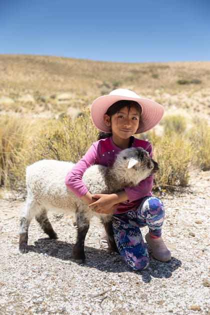 Keila y su cabrito Queso en Tafna