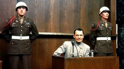 Kelley dedicó más tiempo a Goering, quien fue el jefe de la fuerza aérea nazi y heredero de Hitler