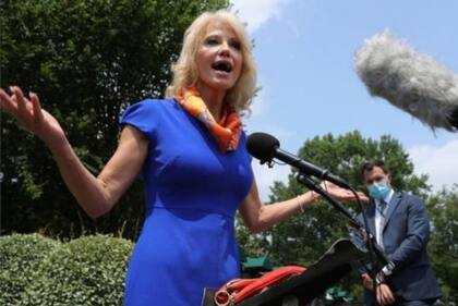 Kellyanne Conway, una asesora del presidente Trump, ha rechazado las afirmaciones del libro de Mary Trump.