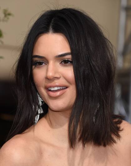 Kendall Jenner y su short bob efecto desprolijo