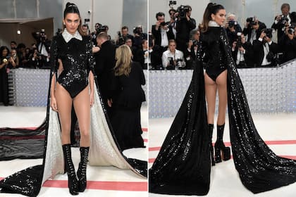 Kendall Jenner dejó mucha piel a la vista con un traje de lentejuelas con largas mangas que combinó con borcegos altos