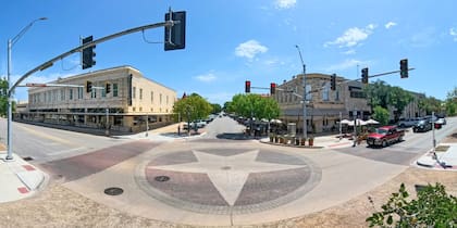 Kerrville, la zona afectada por las inundaciones, se encuentra ubicada a poco más de una hora de San Antonio, en el condado de Kerr
