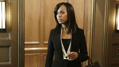 Kerry Washington en su protagónico de Scandal, serie que la lanzó de forma definitiva a la fama