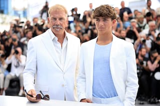 Kevin Costner presentó a su hijo Hayes: looks engamados, debut en la pantalla grande y un nombre muy particular