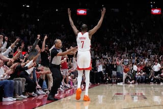 Kevin Durant supera a Michael Jordan y es 5° en anotación en la NBA en el triunfo de los Rockets