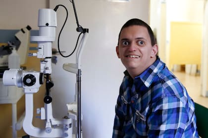 Kevin Fagundez tiene 14 años y le diagnosticaron el sindrome de progeria o envejecimiento prematuro cuando tenía un año