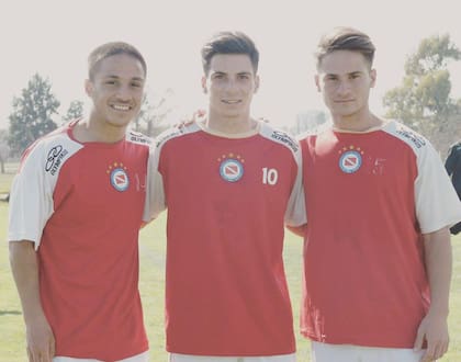 Kevin, Francis y Alexis Mac Allister
