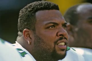 La historia del jugador de la NFL que brilló en Orlando y Los Ángeles y murió en una casa de indigentes