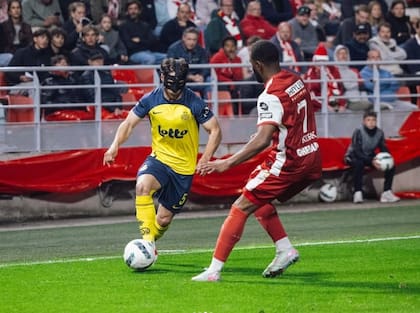 Kevin Mac Allister, con una máscara, durante un partido de Union Saint-Gilloise