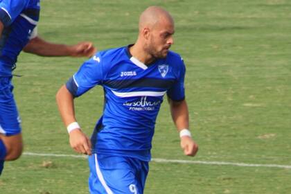 Kevis Vicente Levis juega en la segunda división de Chipre
