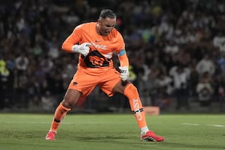 Keylor Navas sigue con Pumas Unam un año más a los 39 años
