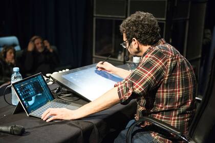 Katcher dio una charla en Buenos Aires y explicó sus técnicas de trabajo.