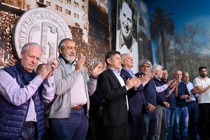 Kicillof con Alak el lunes en La Plata