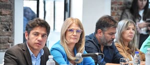 Kicillof enfrenta amenazas de paro en el frente gremial, parte de su base de sustentación para 2027