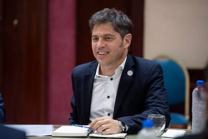 Kicillof se mostró junto a intendentes que avalaron la candidatura de Cristina Fernández como presidenta del PJ nacional