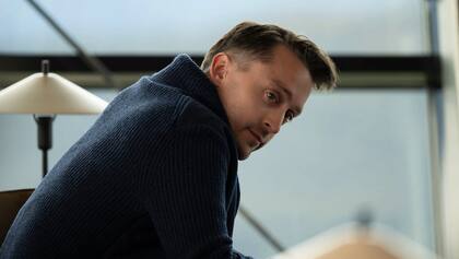 Kieran Culkin como el inolvidable Roman Roy, uno de los hijos sufrientes de la serie Succession