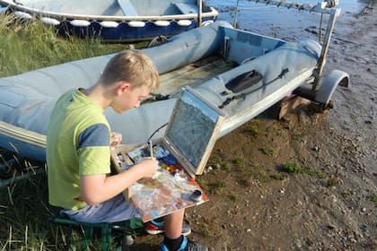 Kieron Williamson tiene 11 años y sus creaciones se venden por miles y miles de libras