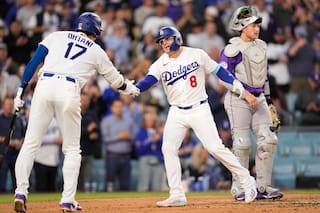 Kiké Hernández, de Dodgers, probablemente fuera por distensión en el oblicuo izquierdo