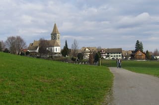 Cuál es el pequeño pueblo suizo que abrió un museo del chocolate y ya recibió 500 mil de turistas