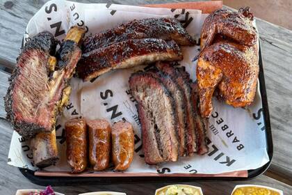 Este proceso de renovación culinaria que está llevando a cabo el aeropuerto de Houston tendrá otros nombres relevantes del mundo gastronómico (Instagram: @Killensbbq)