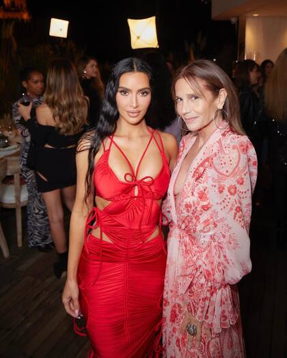 Kim con Cici Bussey, prima hermana de su padre, Robert Kardashian.