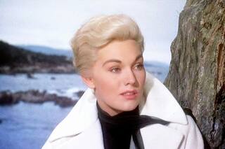 Kim Novak, legendaria protagonista de Vértigo, será homenajeada en el festival de Venecia