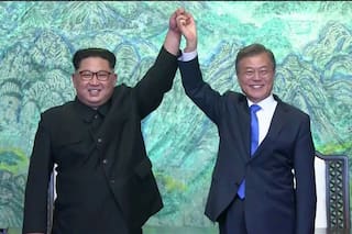 Kim y Moon se comprometen a poner fin a la guerra y desnuclearizar Corea