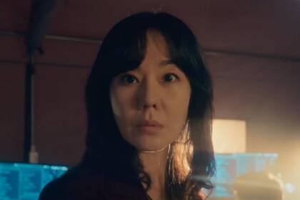 Kim Yunjin en el papel de la investigadora Woo Jim, en la primera temporada de La casa de papel: Corea