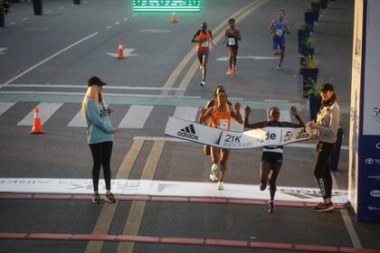 Kimais cuando llegó al final de la carrera