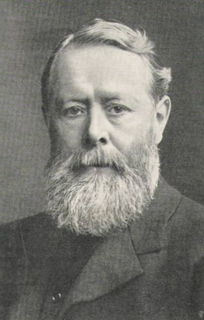 Kinnaird fue dirigente de la FA