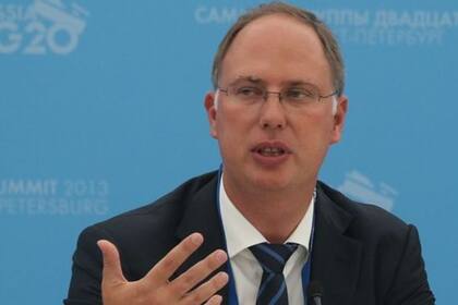 Kirill Dmitriev es el presidente ejecutivo del fondo de inversión que financia el desarollo y producción de la vacuna rusa.