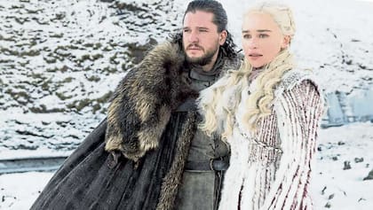Kit Harington y Emilia Clarke, como Jon Snow y Daenerys Targaryen