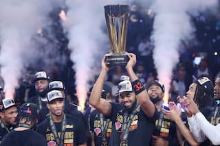 Knicks celebran título de la Copa NBA sin banderín conmemorativo