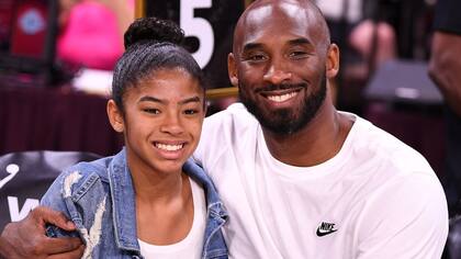 Kobe Bryant junto a su hija Gianna. Ambos fallecieron en el accidente