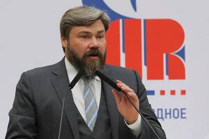 Konstantin Malofeyev en el congreso del Movimiento Rusófilo Internacional celebrado en Moscú en marzo. (Credito: Evgenia Novozhenina/Reuters)